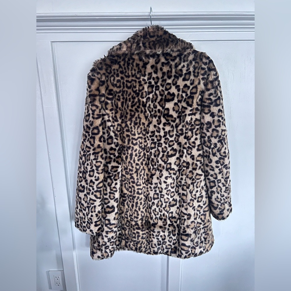 Steve Madden Animal Print Teddy Jacket - Picture 3 of 8